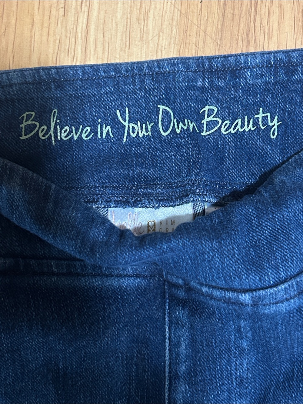 Belle by Kim Gravel Dark Blue Rolled Cuff  Pull On Boyfriend Jeans Size 14 - Picture 2 of 7